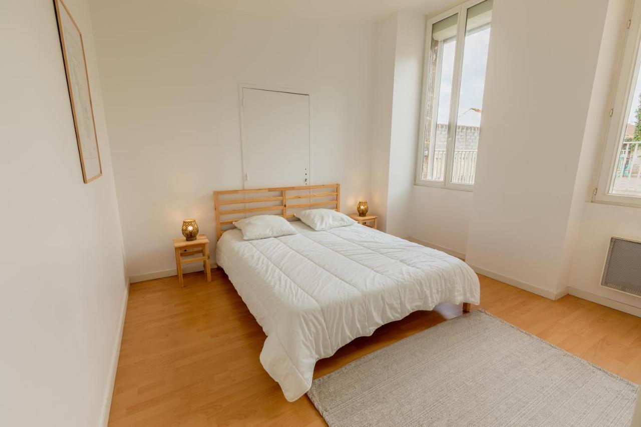 - Le Saugeron - Apartment เบลย์ ภายนอก รูปภาพ